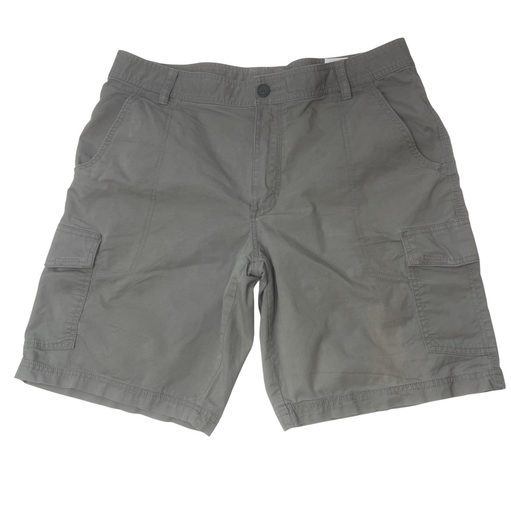 Columbia Omni-Shade Men's Charcoal Cargo Short  Size 36w 10L A-443